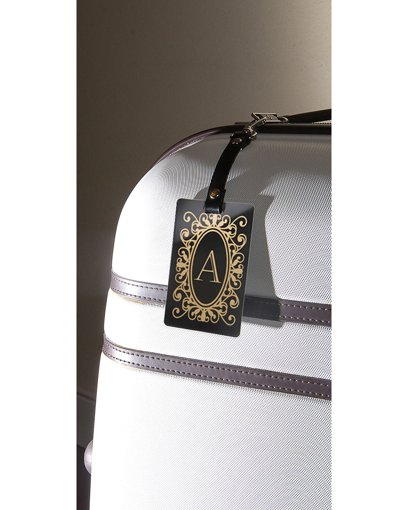 Deluxe luggage tag - Gold Ornate Personalized Initial – Badges